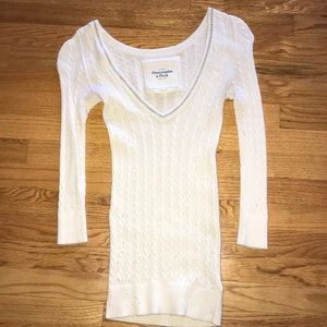 Abercrombie & Fitch sweater